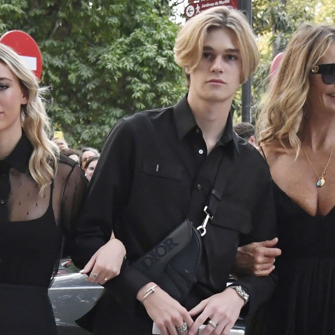 Elle MacPherson presume de su hijo Aurelius Cy en la Plaza de España