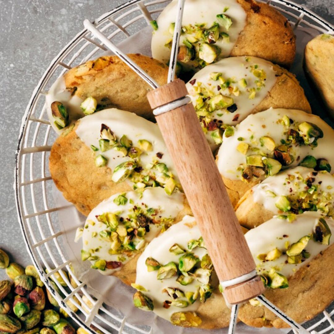 Cookies con chocolate blanco con pistachos