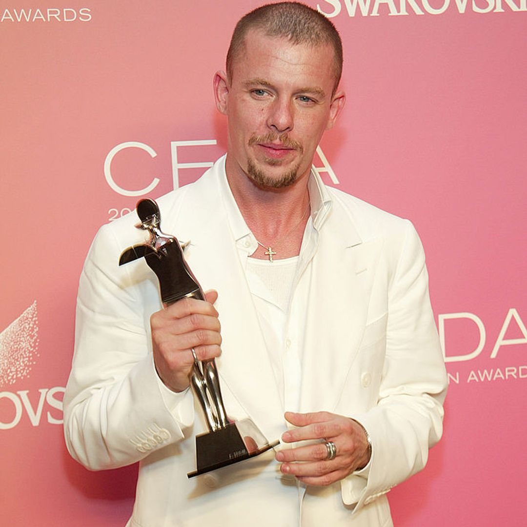 Todo lo que sabemos sobre la 'biopic' de Alexander McQueen