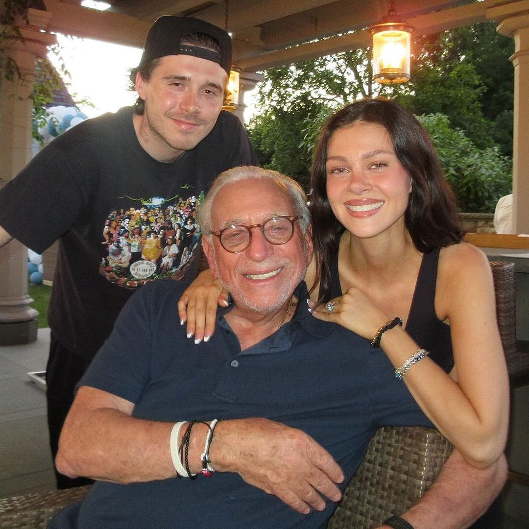 Brooklyn Beckham celebra a su suegro tras no asistir al cumpleaños de su padre