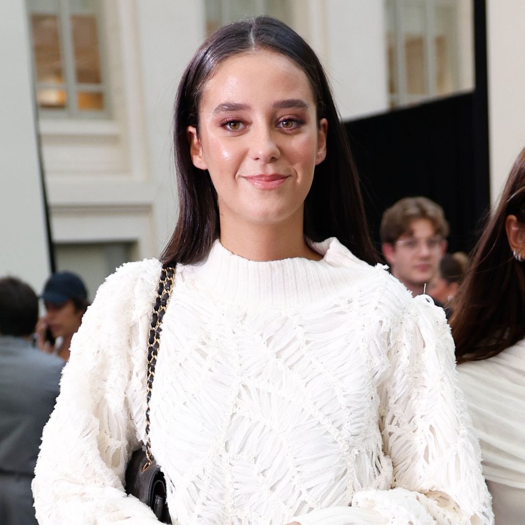 Victoria Federica, icono de moda en la Fashion Week de Madrid con su jersey más original y el bolso de lujo que lleva a todos los planes
