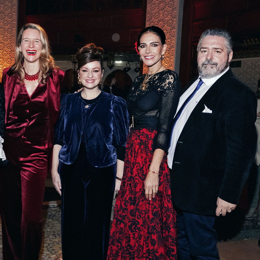 María León, Adriana Abascal y los grandes duques de Rusia, Jorge y Victoria Romanov en el desfile de Rocío Peralta en Sevilla