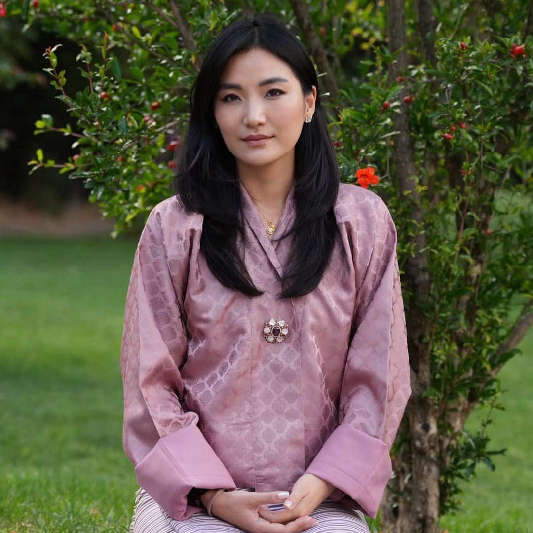 Jetsun Pema, la "Kate Middleton del Himalaya", cumple 36 años: la reina que rompió con la tradición y escribió el cuento de amor más fascinante de Asia