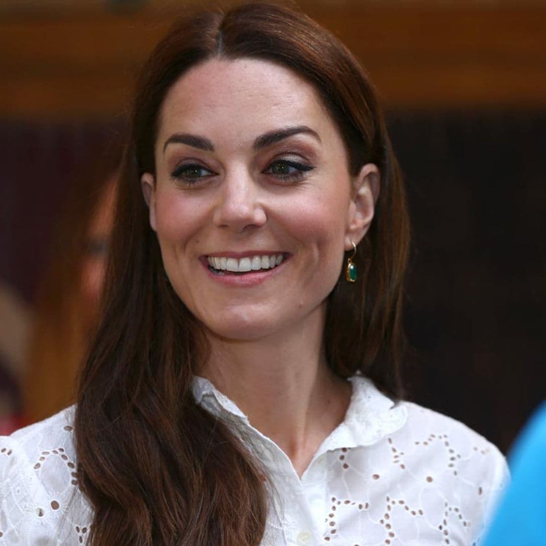La duquesa de Cambridge amplía su colección de calzado cómodo con un nuevo guiño a Diana