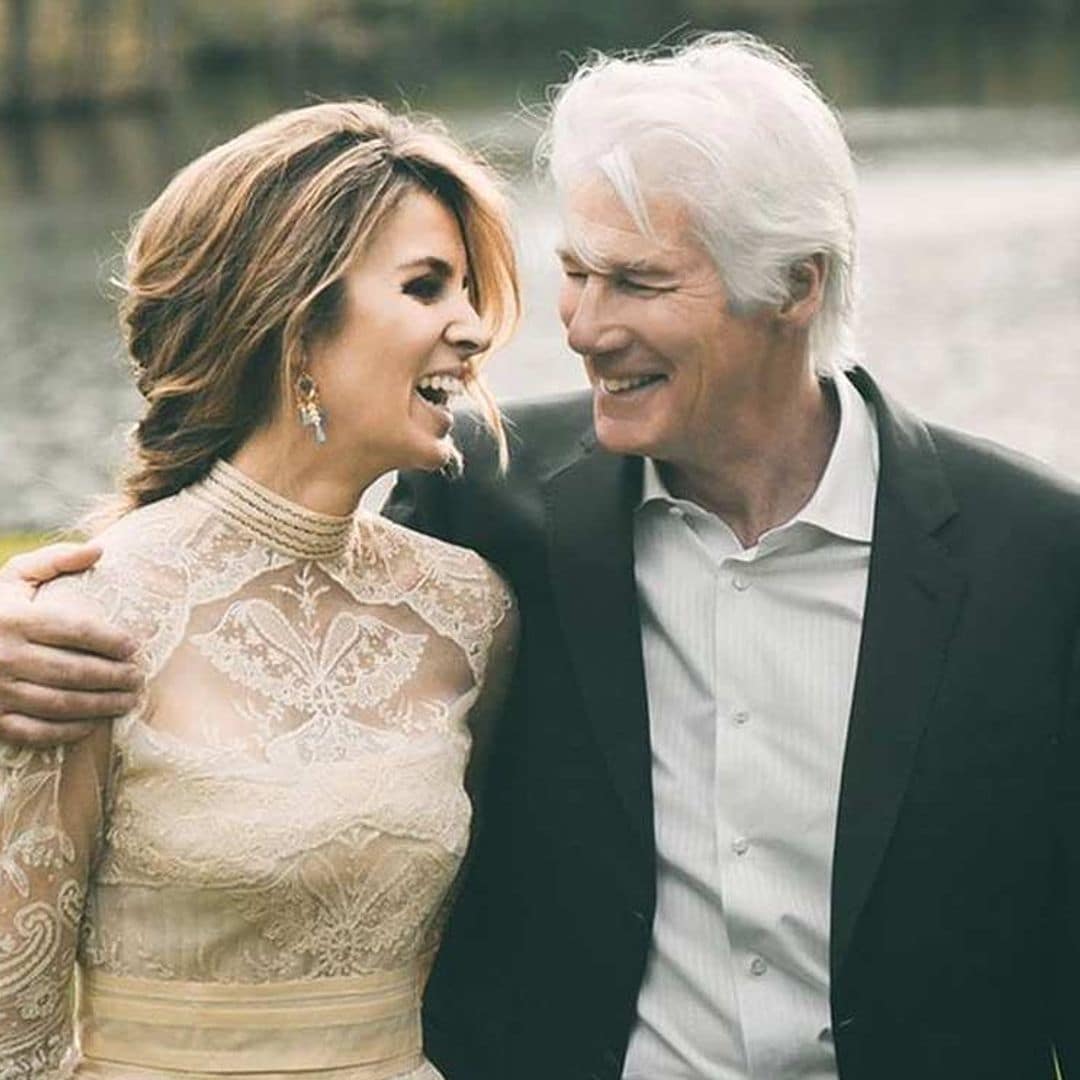 Alejandra Gere comparte un álbum de su boda dos años después de dar el 'sí, quiero' a Richard Gere