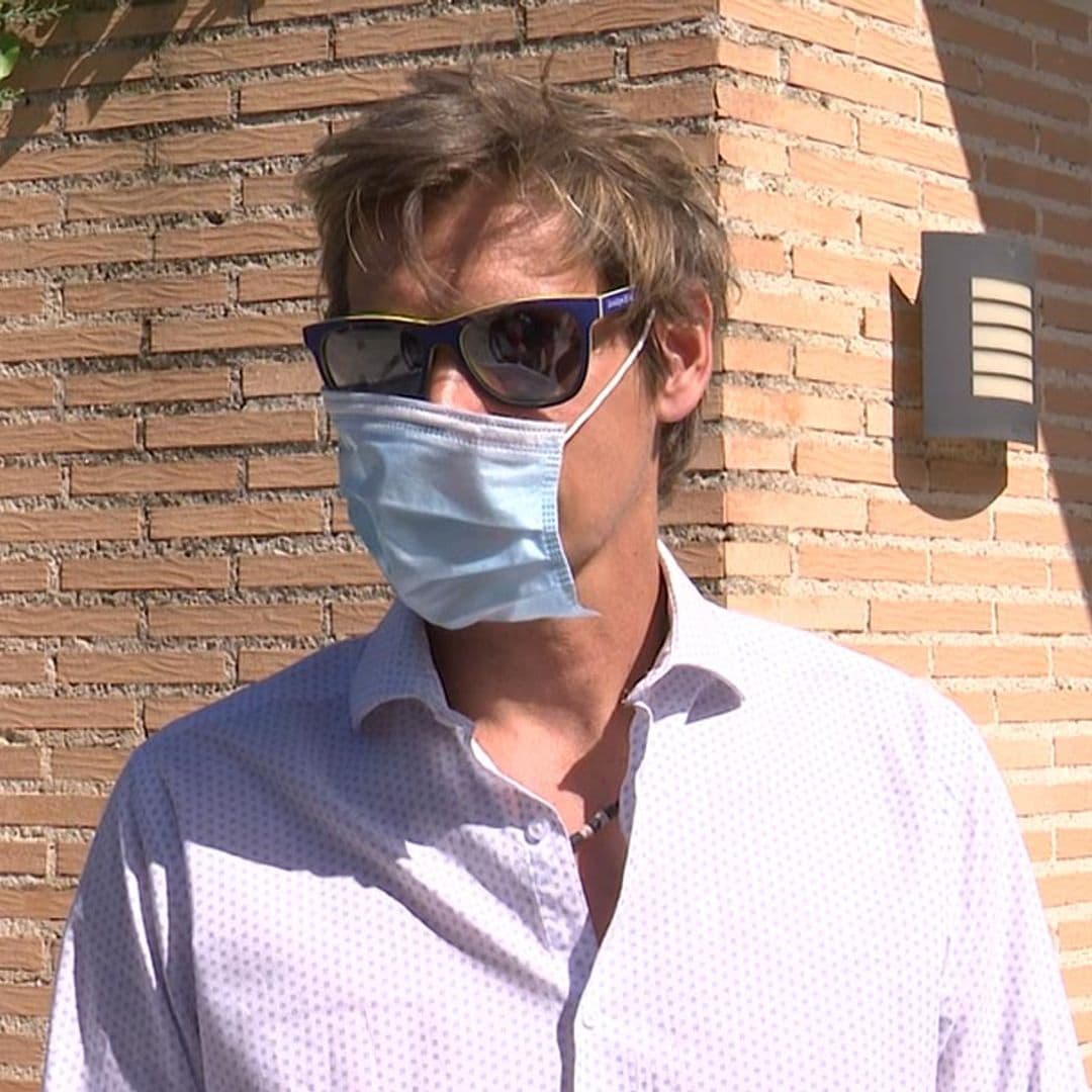 Carlos Baute explica cómo es su relación con su hijo mayor