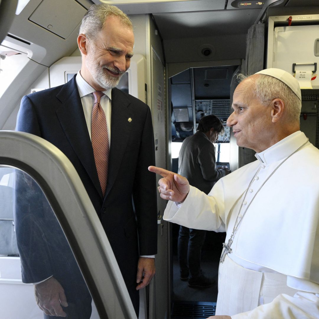 El Papa León XIV vuelve a Roma en el Falcon prestado por el rey Felipe VI tras la avería de su avión