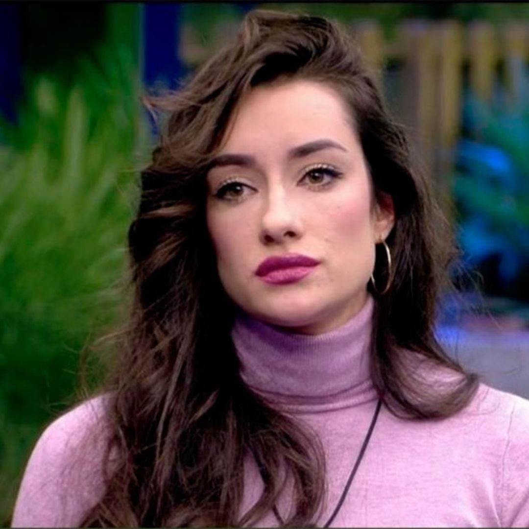 Adara se hunde al pensar en su bebé