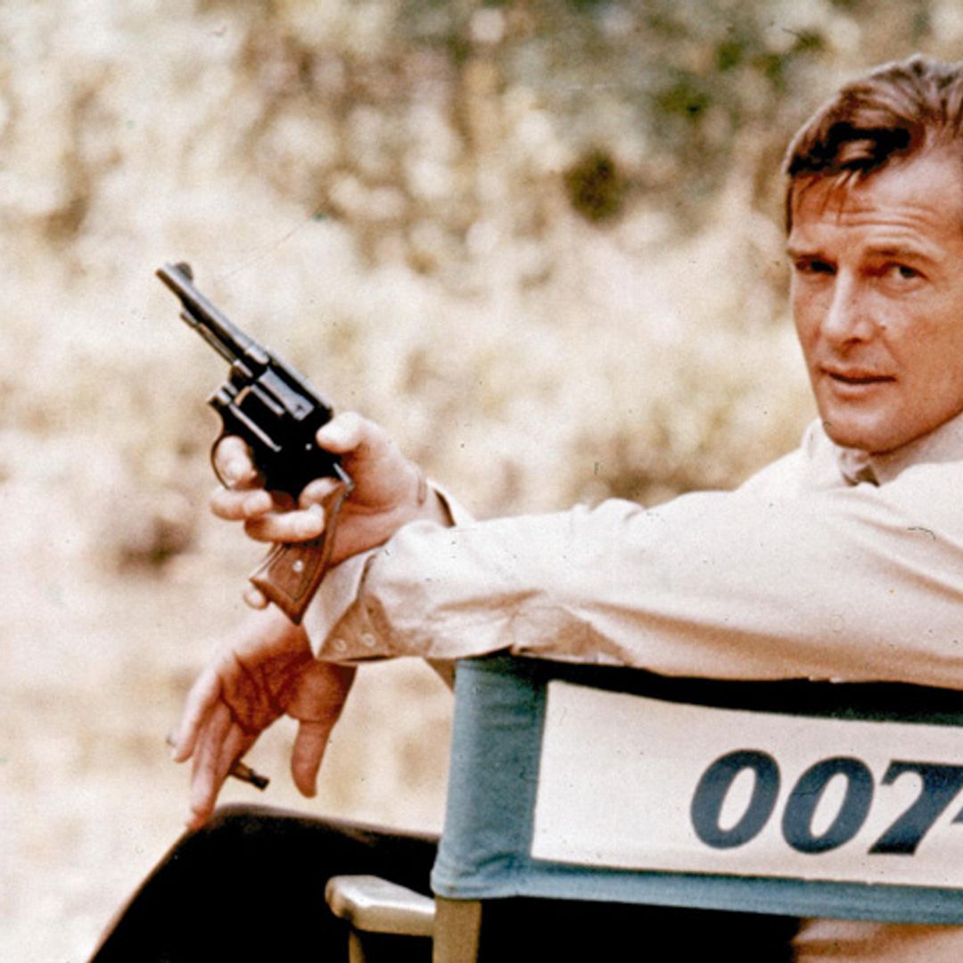 Conoce a los tres hijos que Roger Moore tuvo con su famosa mujer, incluido el que fue su compañero de reparto