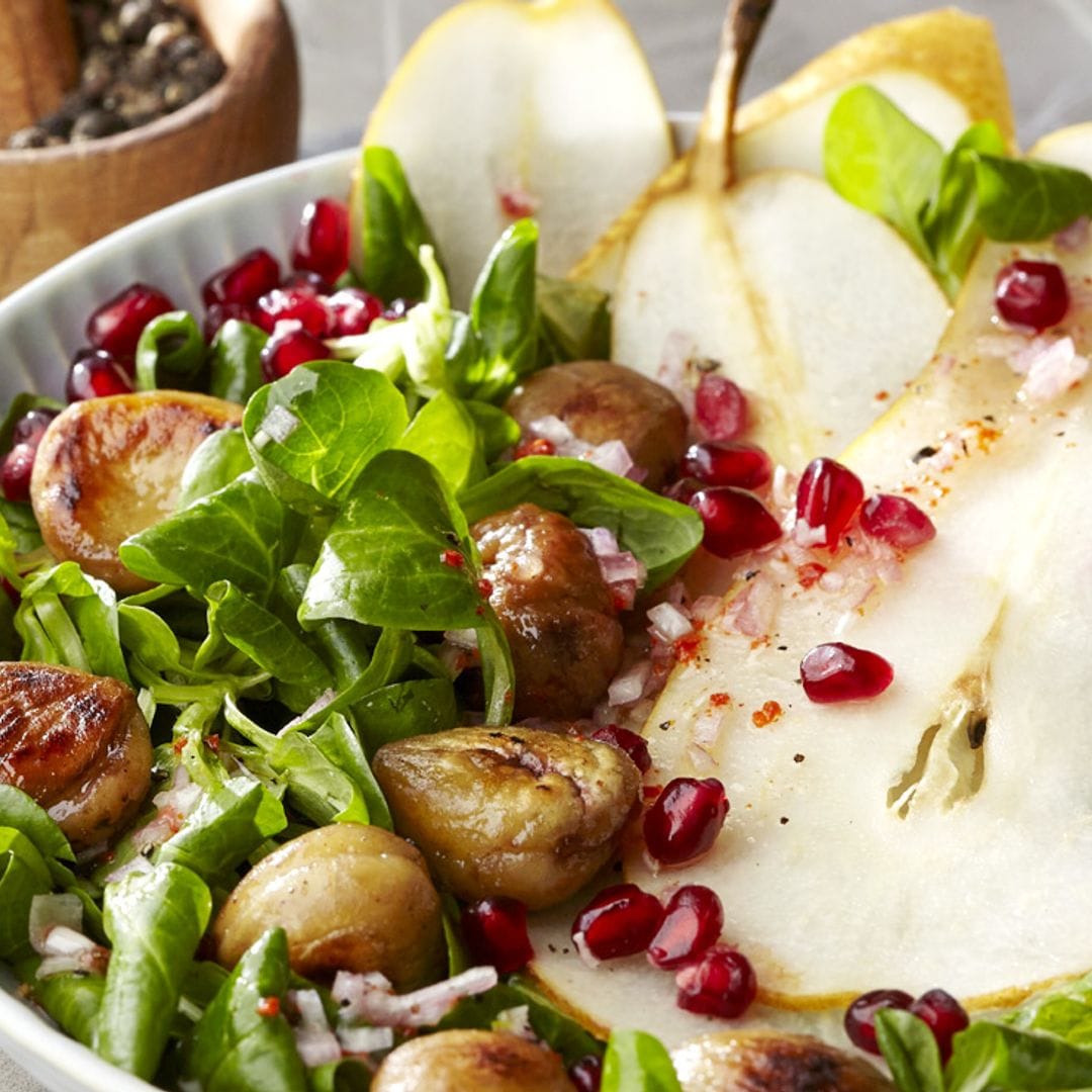 ¿Te cuesta tomar fruta en invierno? ¡Échala a tus ensaladas!
