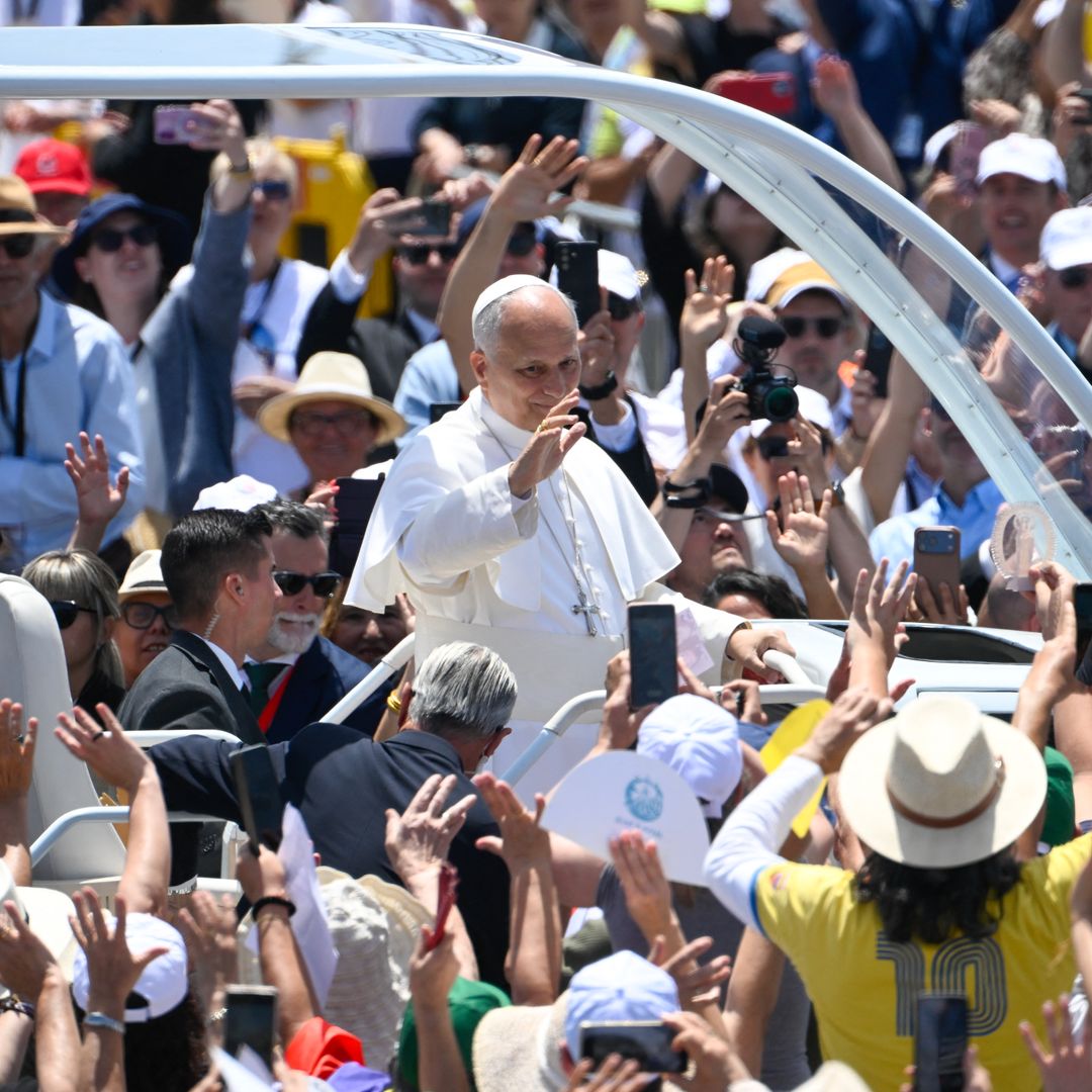 EN DIRECTO. El Papa León XIV ante 35.000 personas para la multitudinaria misa en el puerto de Santa Cruz de Tenerife