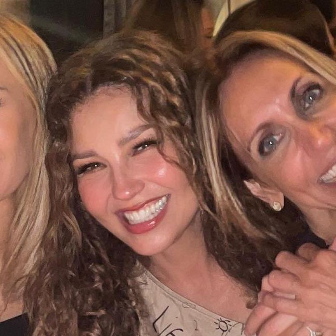 Thalía celebra su cumpleaños junto a Lili Estefan al estilo italiano
