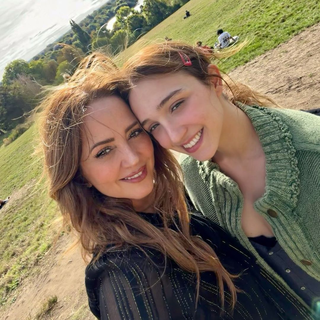 Andrea Legarreta hace llorar a su hija Nina con un emotivo mensaje a la distancia
