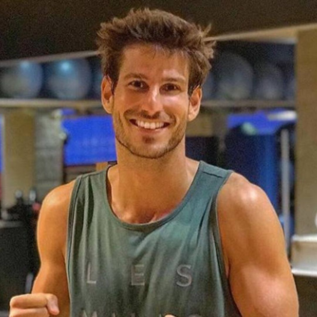 Descubre a Cesc Escolà, el profesor de 'Operación Triunfo' que levanta pasiones