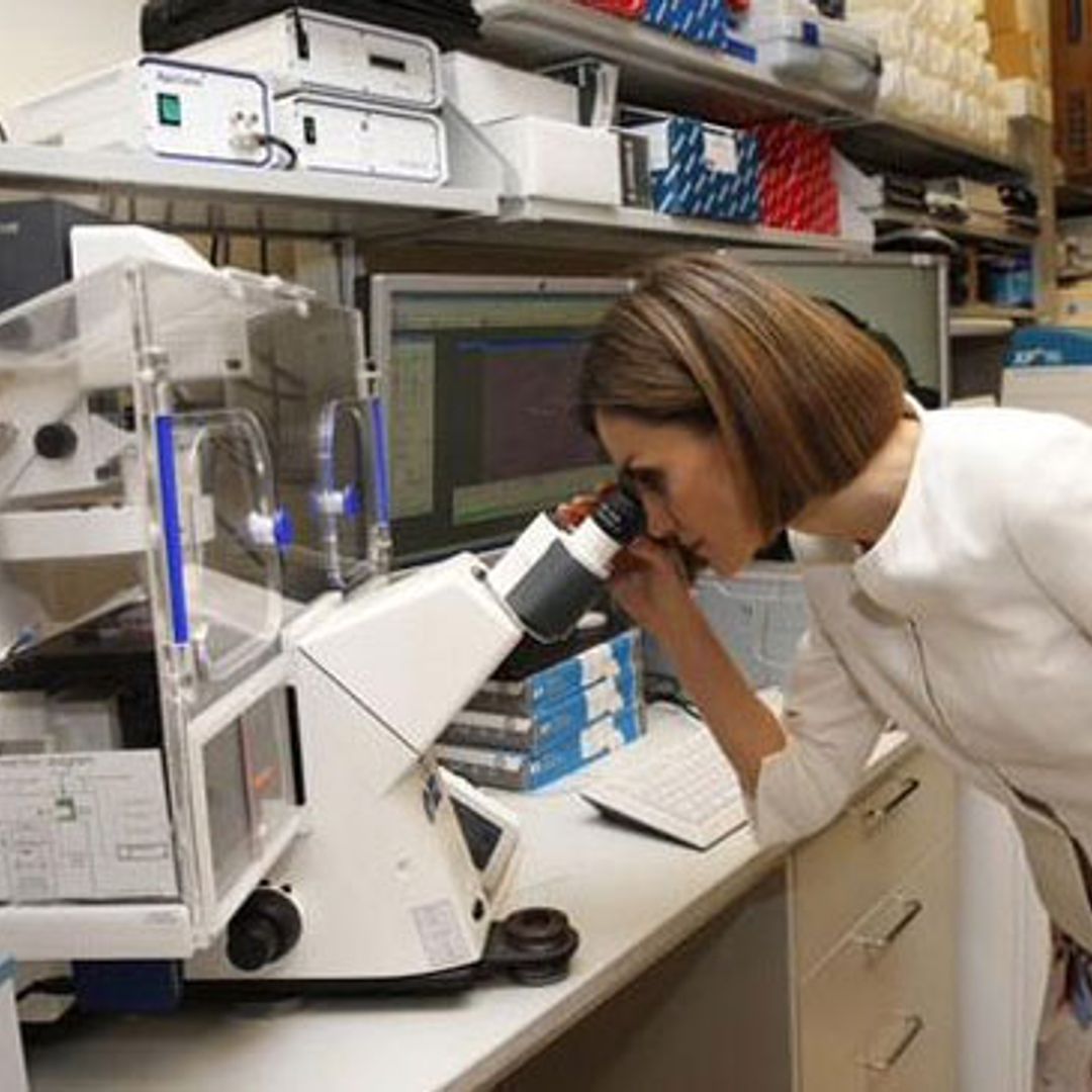 Doña Letizia, una espontánea investigadora en su segundo día en Estados Unidos
