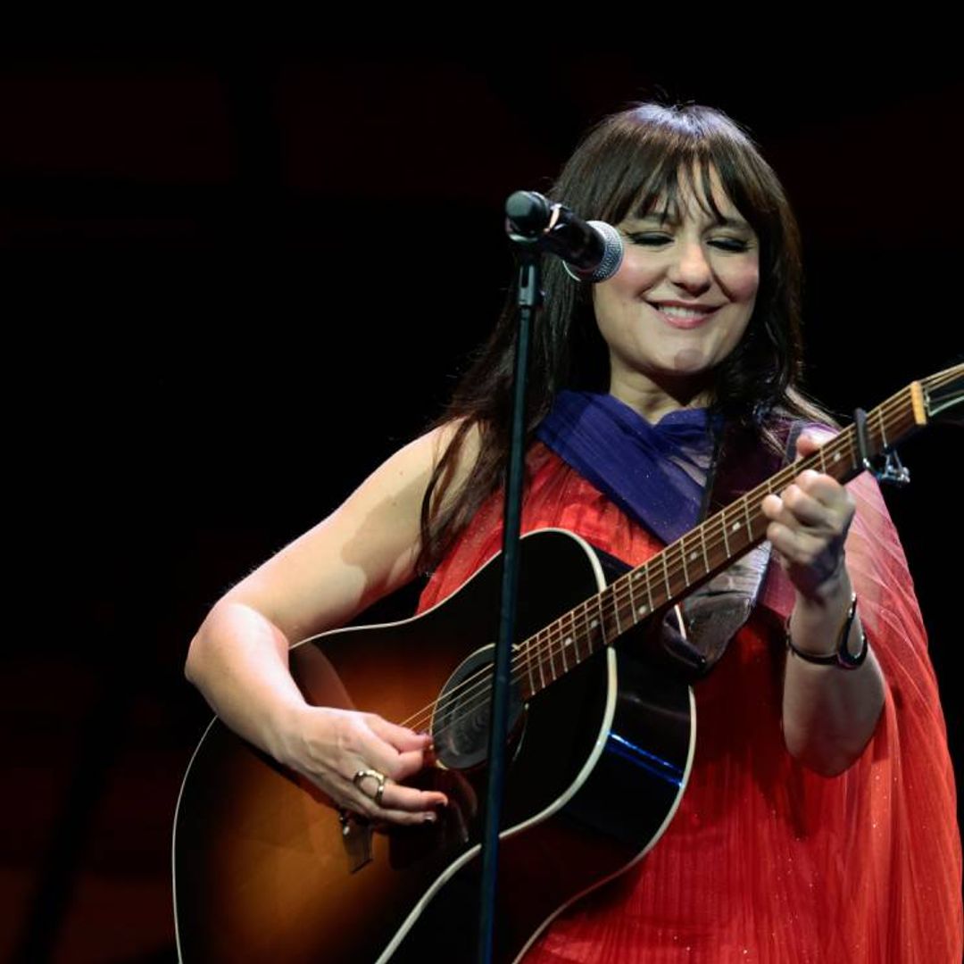 El sorprendente y reivindicativo gesto de Amaral en pleno concierto del que todo el mundo habla