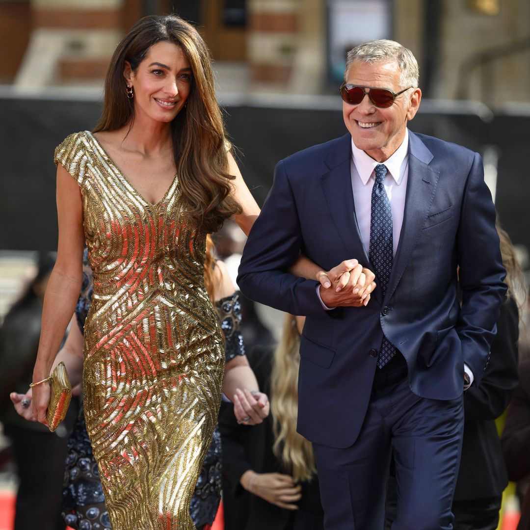 Amal y George Clooney revelan los consejos que dan a sus gemelos de 8 años (y no pueden ser más distintos)