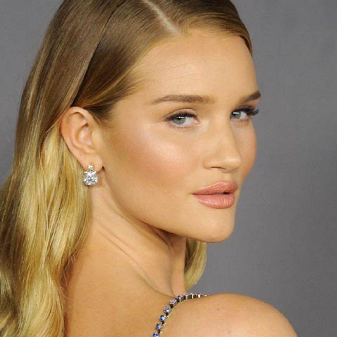 Rosie Huntington-Whiteley y su impresionante primera foto en bikini tras ser madre
