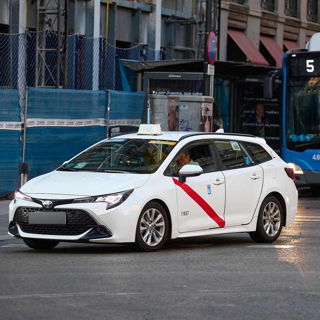 No todos los taxis son iguales: colores únicos, exámenes muy exigentes y otras curiosidades que solo existen en algunas ciudades