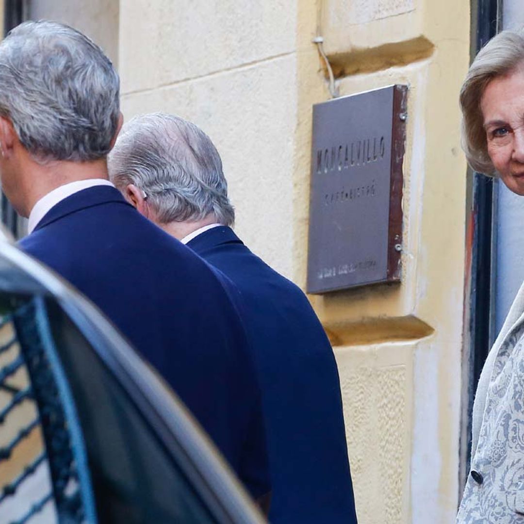 IMÁGENES EXCLUSIVAS: ¿Dónde estaban don Juan Carlos y doña Sofía mientras se producía la exhumación de Franco?