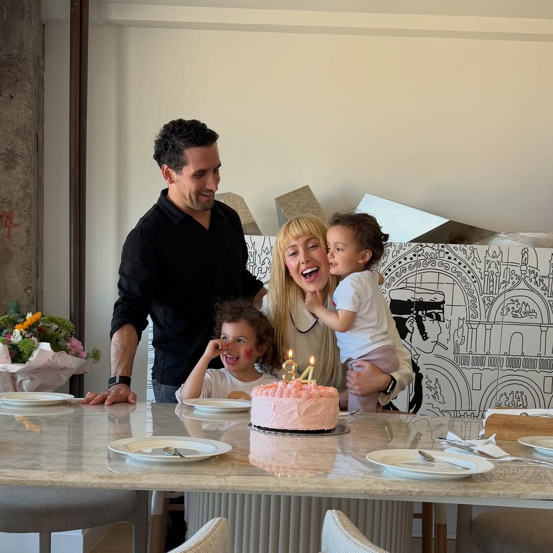 Una irreconocible Ivana Rodríguez celebra su cumpleaños con sus dos hijas, una carta de amor y un guiño a su hermana Georgina