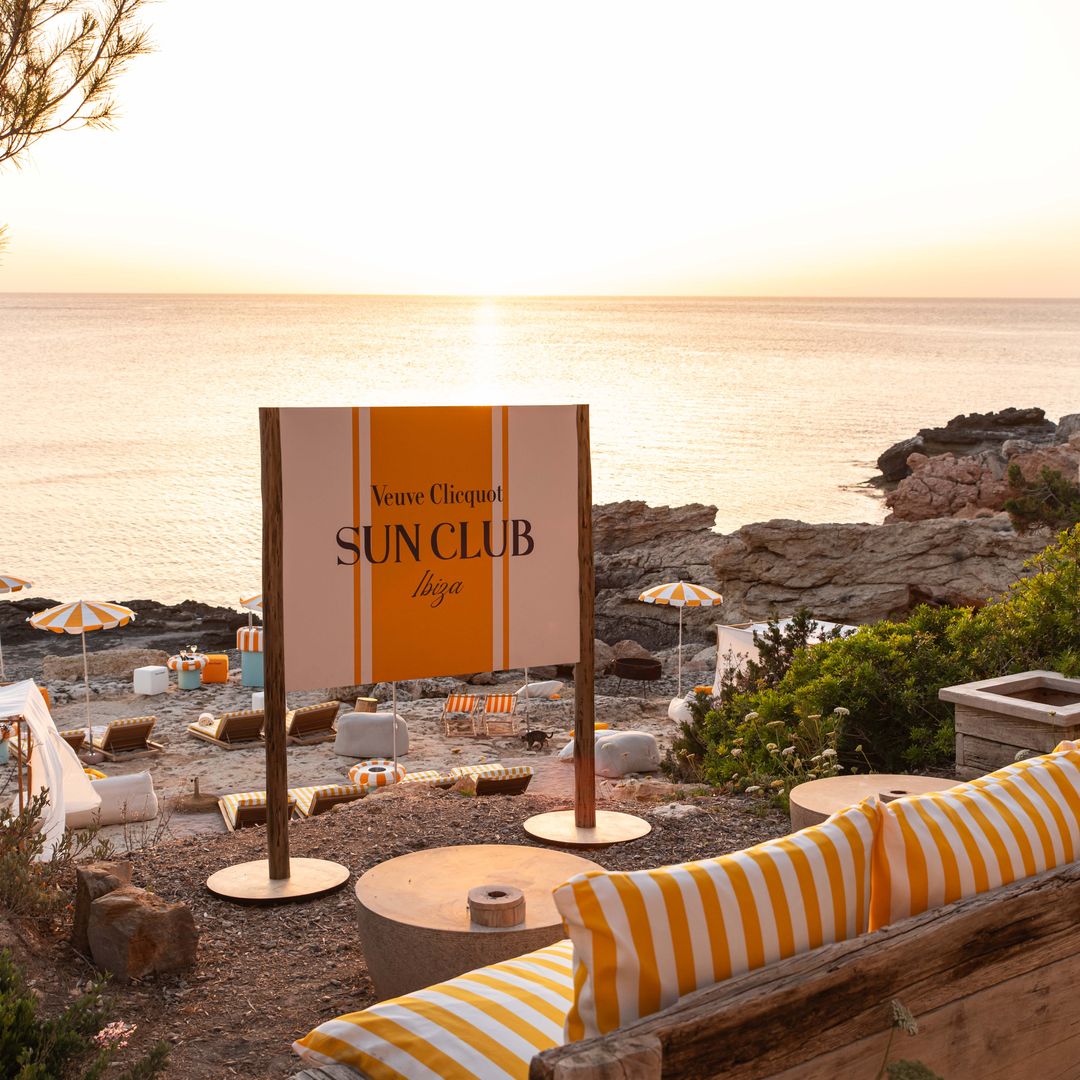 'Sun Club' de Ibiza: un lugar idílico donde disfrutar bajo la puesta de sol del mejor 'champagne'