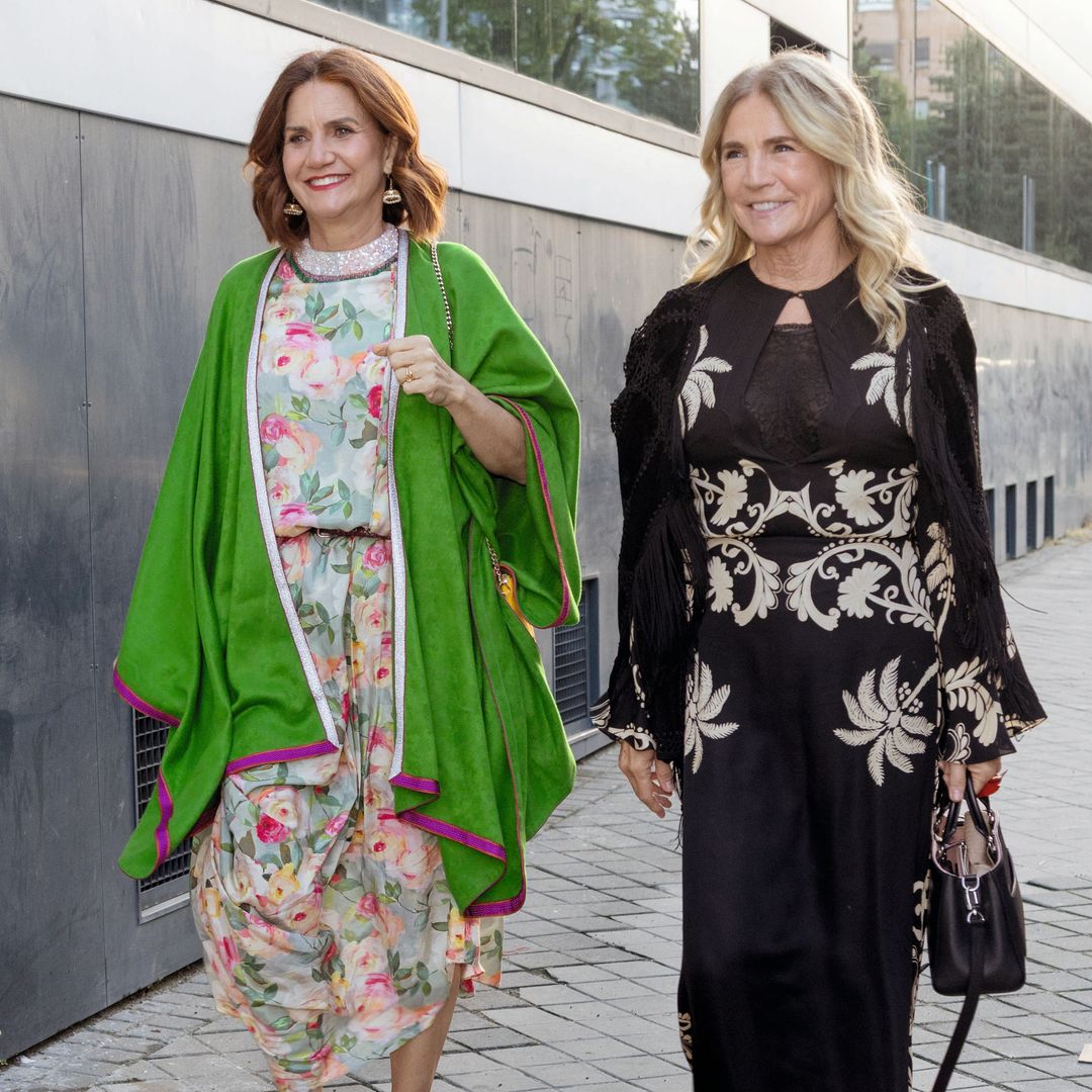 Samantha Vallejo-Nágera y Teresa de la Cierva, dos grandes amigas de la pareja 
