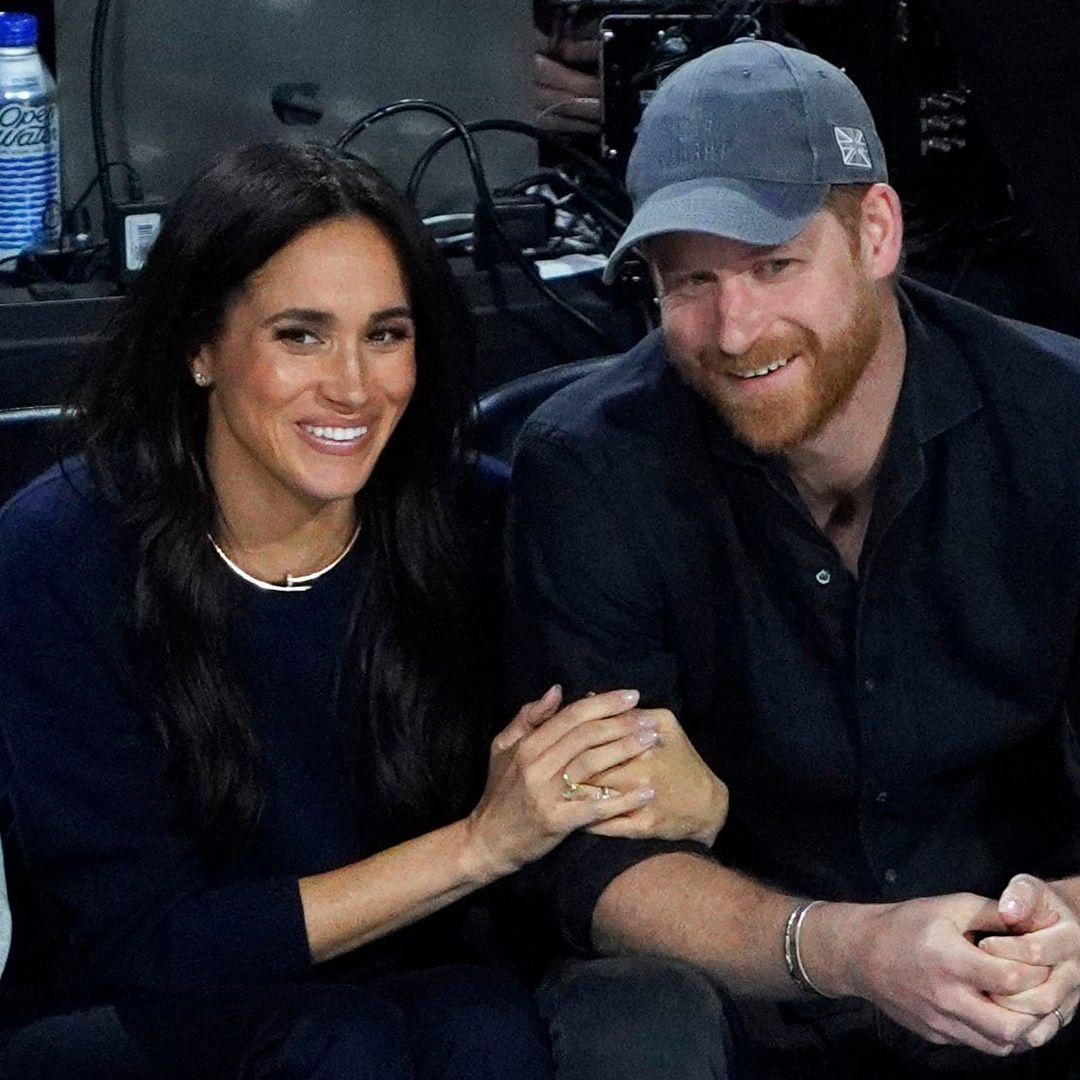 Nada de velas ni flores: el San Valentín del príncipe Harry y Meghan Markle fue entre raperos y Barack Obama en la NBA