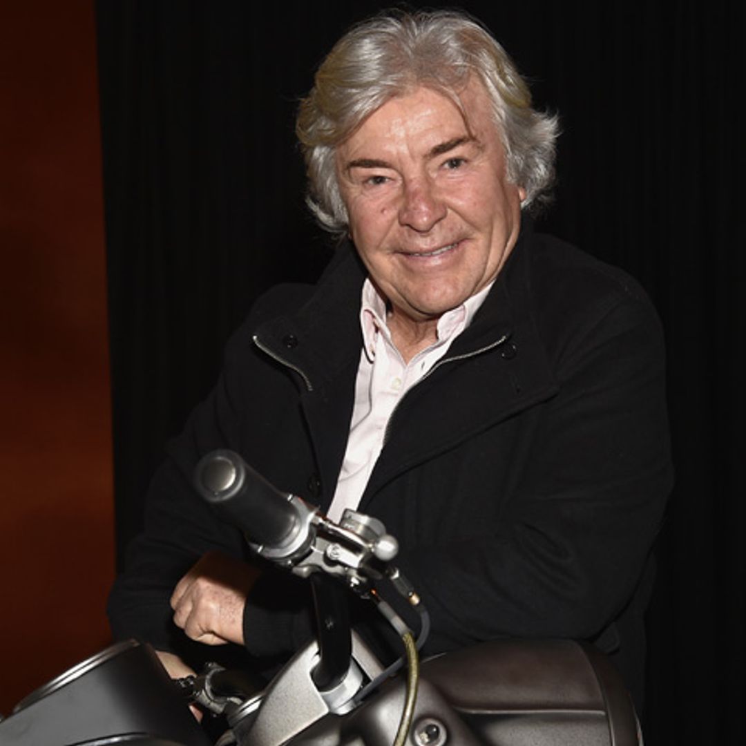 Ángel Nieto, en la UCI y en coma inducido tras sufrir un accidente de tráfico en Ibiza