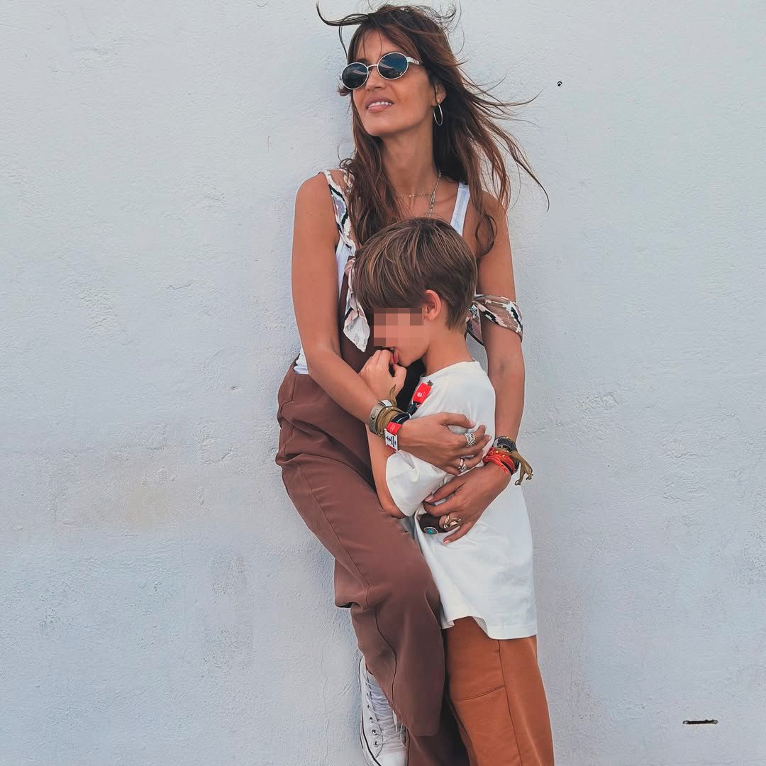 Sara Carbonero felicita a su hijo Lucas por su 10 cumpleaños con esta foto: "Nuestro divertido favorito"