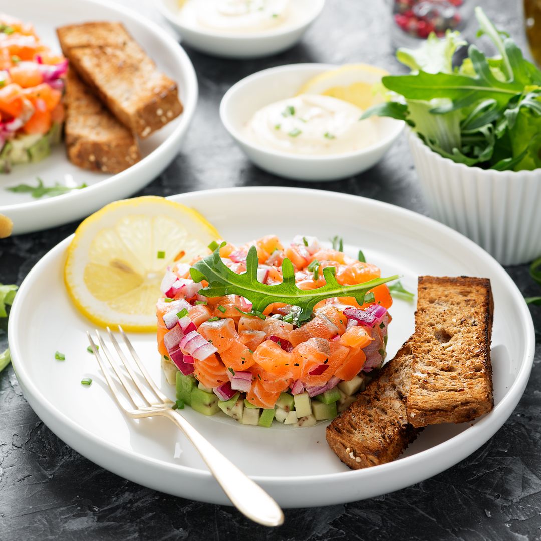 Tartar de salmón al estilo tradicional