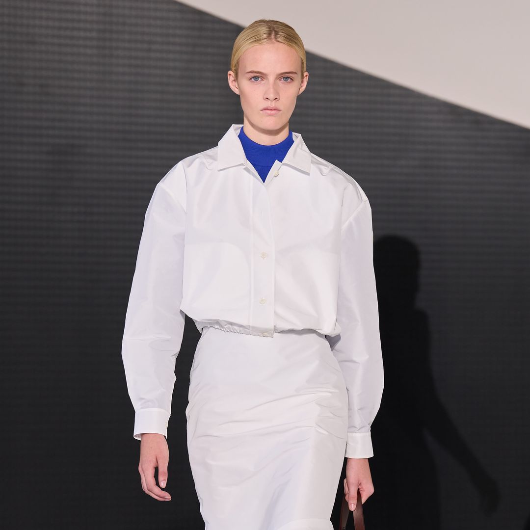 Jil Sander rescata el legado de la "papisa del purismo" con su colección más minimalista de los últimos ocho años