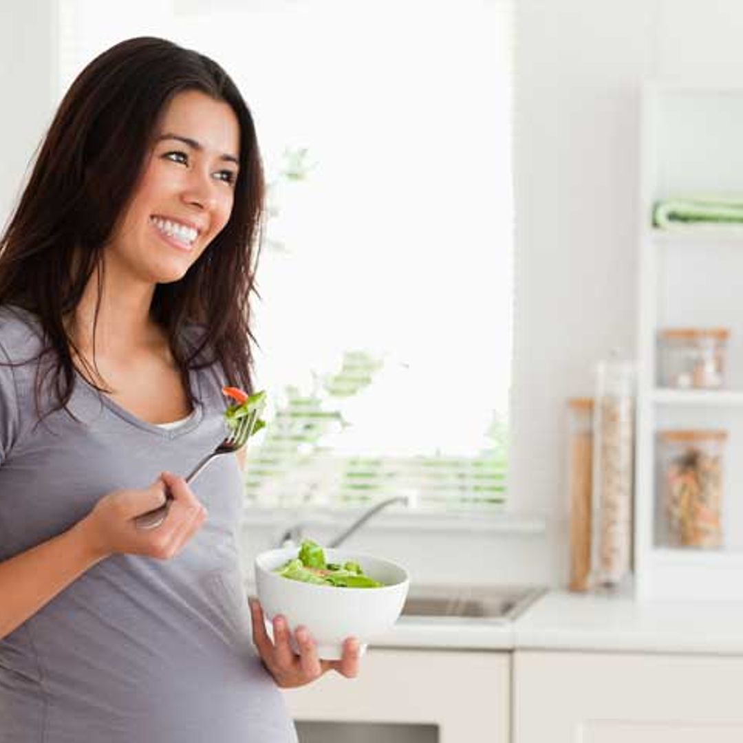 ¿Cuál es el riesgo de seguir una dieta vegetariana durante el embarazo?