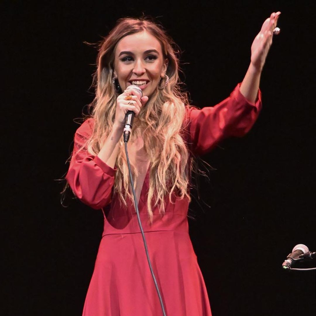 Los 'momentazos' de Loreto Sesma durante su recital de poesía