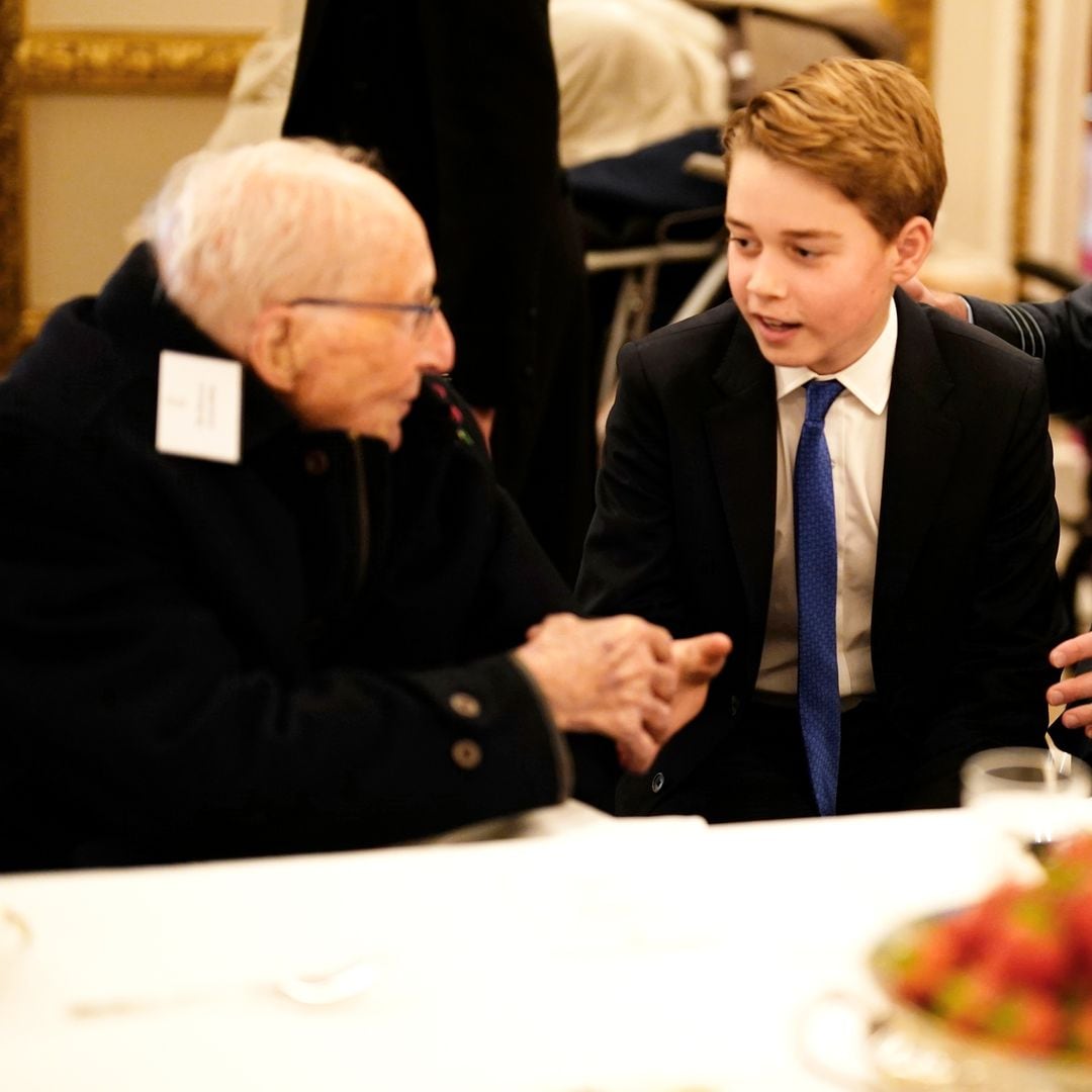 El príncipe George da un paso firme como heredero al trono: todas las imágenes junto a sus padres