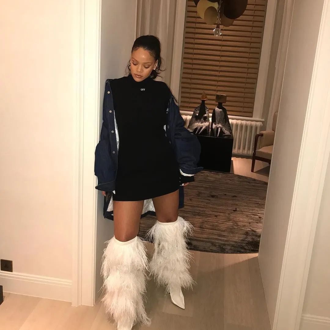 La versión de Rihanna de las botas yeti