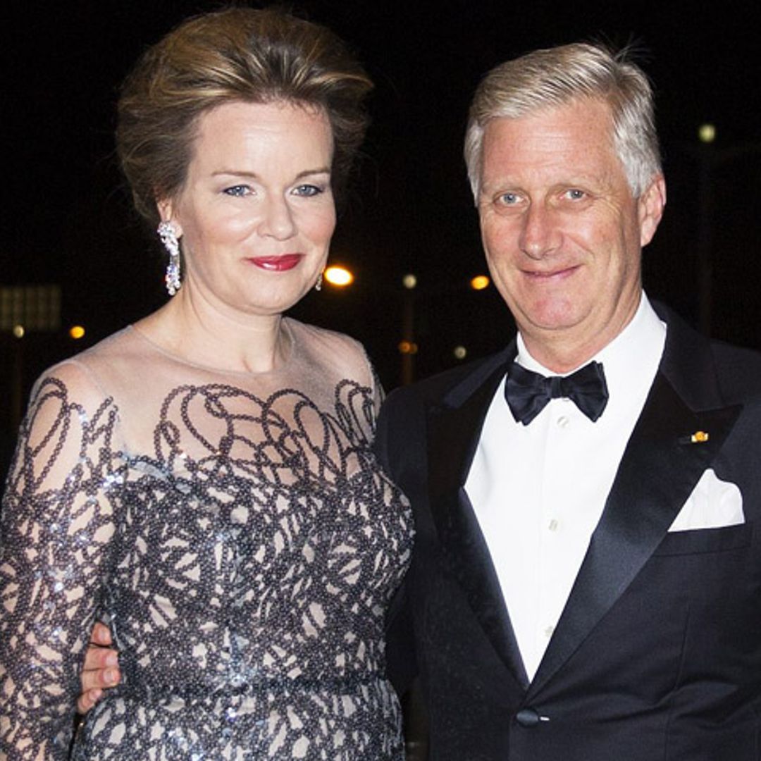 Matilde de Bélgica se inspira en el vestido de fábula de Meghan Markle