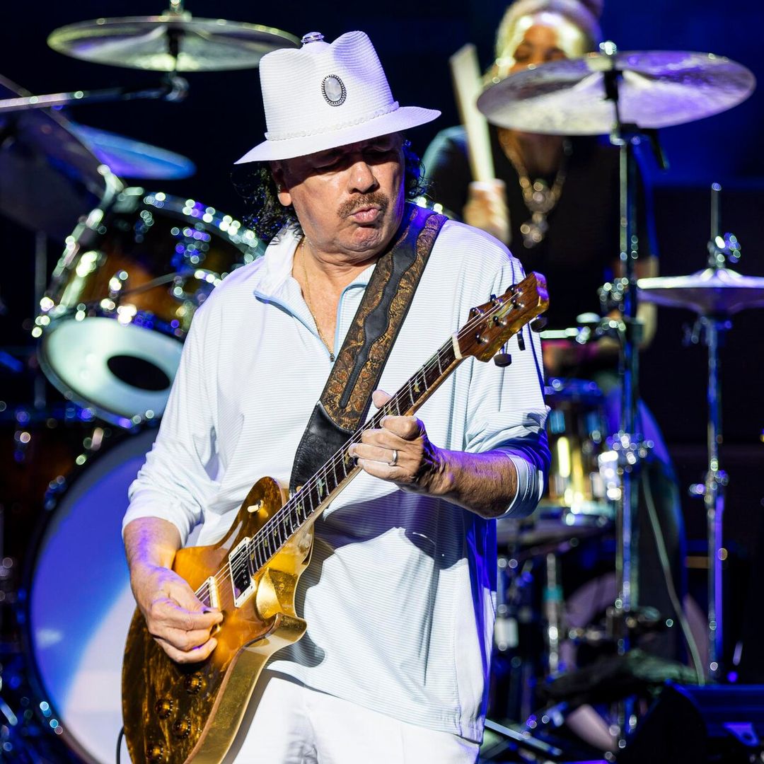 Carlos Santana revela qué causó su desmayo en pleno concierto