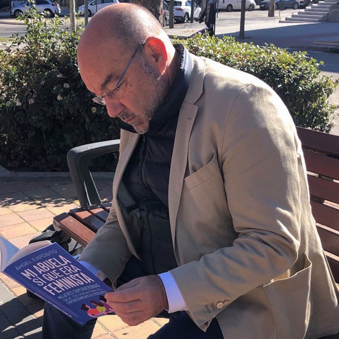 Ángel Expósito nos presenta 'Mi abuela sí que era feminista': 'He tratado de contar historias de mujeres increíbles'