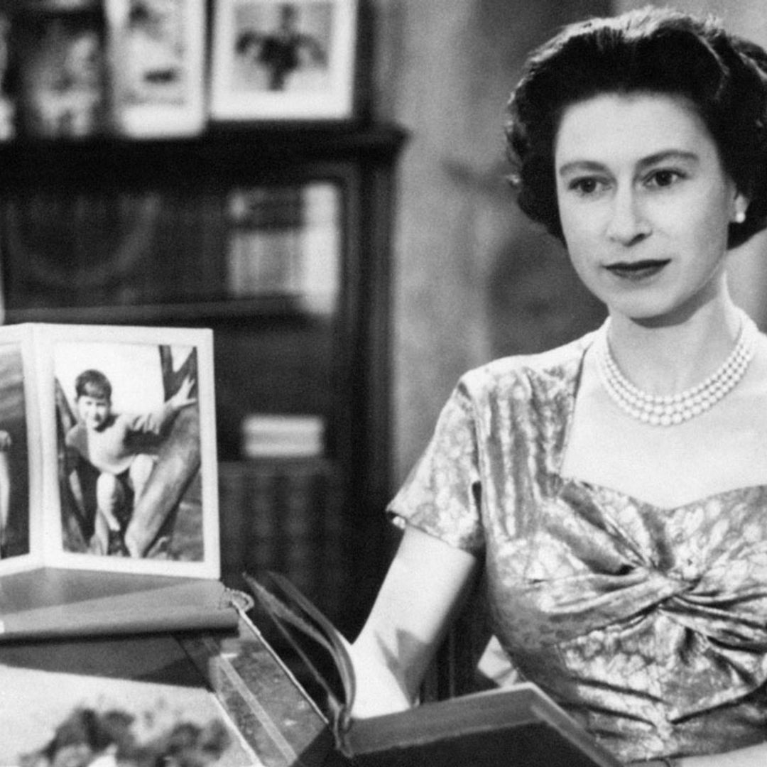 El lugar de la reunión, una biblioteca llena de recuerdos para el príncipe Harry y la reina Isabel II