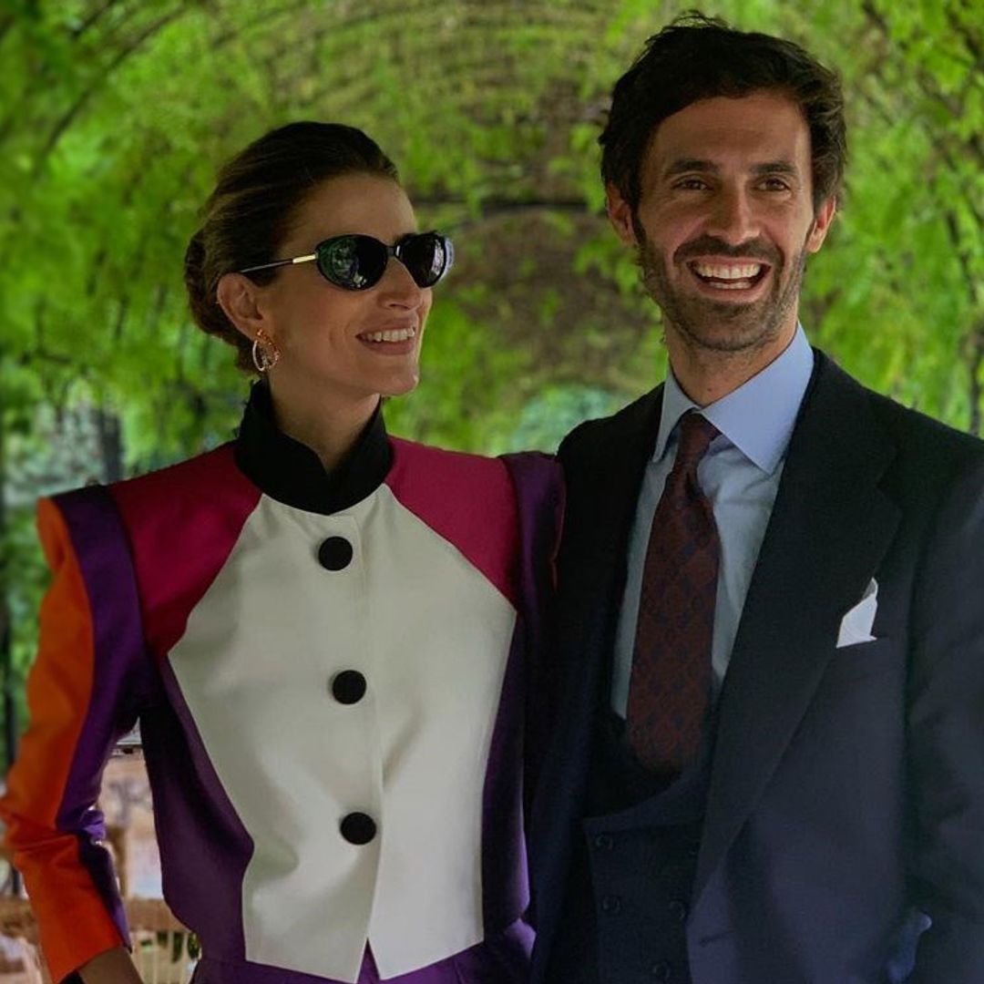 Enrique Solís defiende a su novia, Alejandra Domínguez, de las duras críticas