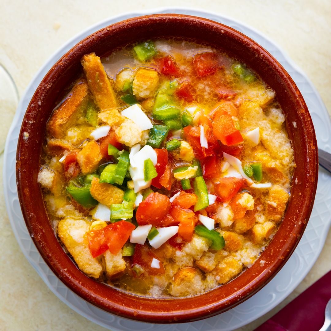 El plato veraniego típico de Extremadura ‘primo’ del salmorejo: receta saludable para combatir el calor