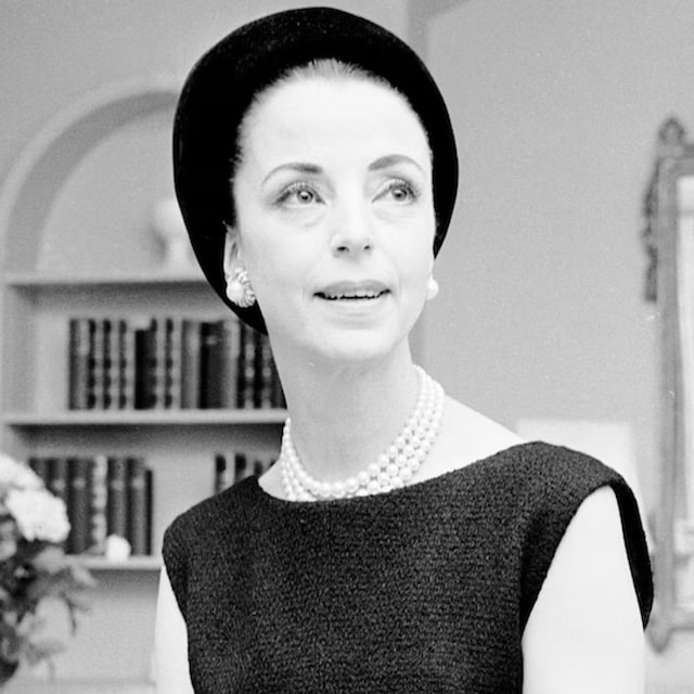 Gloria Guinness