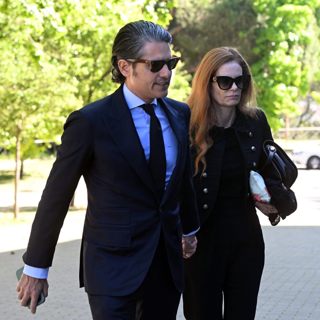 La imagen más devastadora de Olivia de Borbón en el tanatorio de su padre