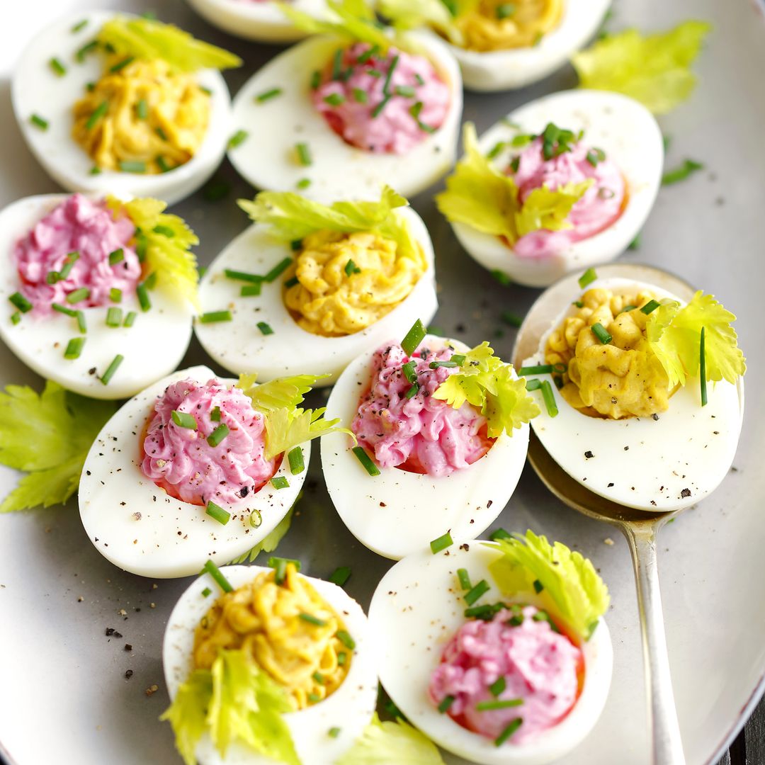 Diferentes y originales: 10 ideas de huevos rellenos para salir de lo habitual
