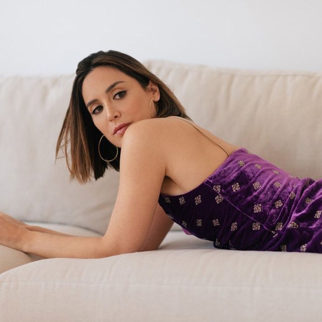 Tamara Falcó cae rendida al vestido que llevan las francesas más estilosas