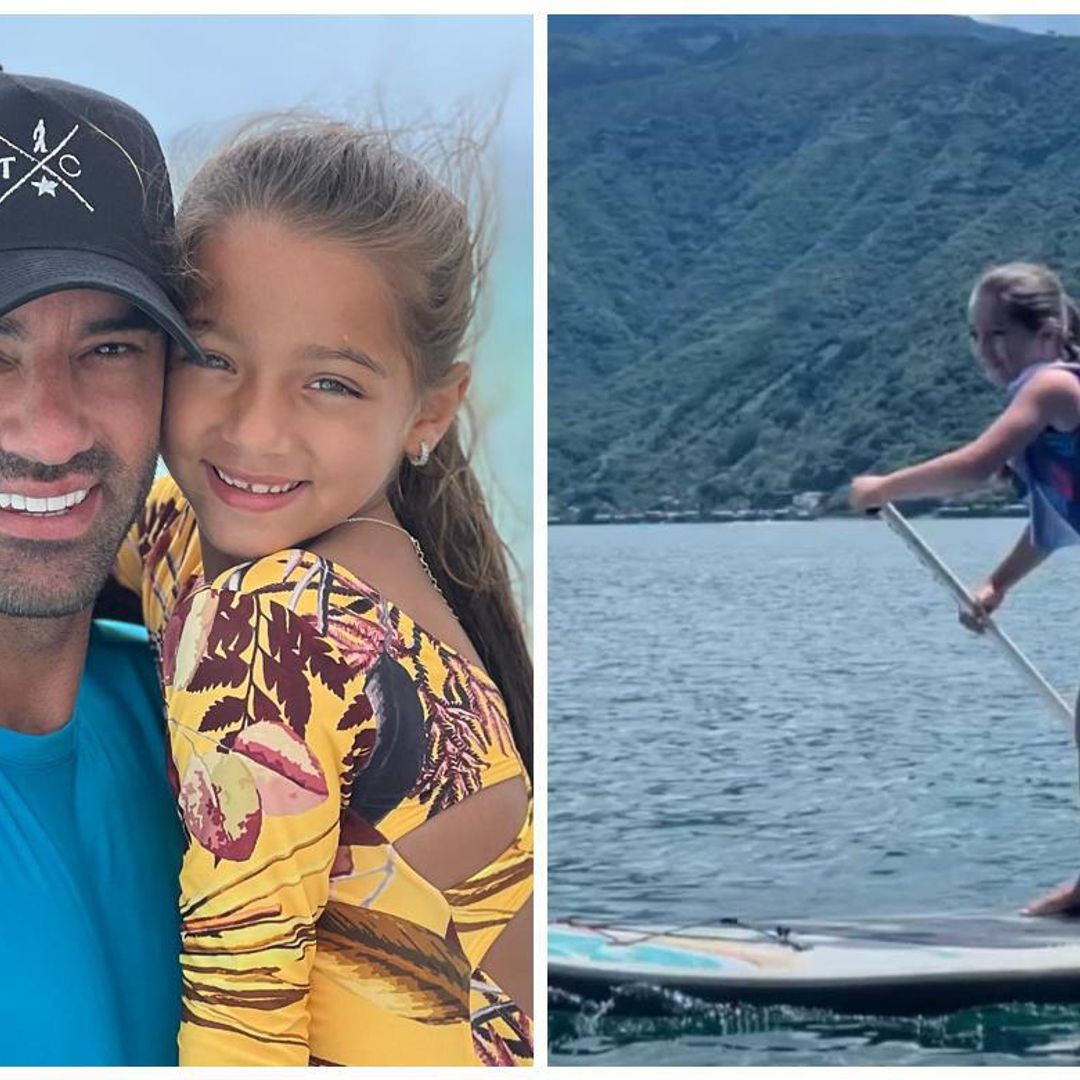 En sus vacaciones con papá, Alaïa aprendió paddle acuático y se hizo experta