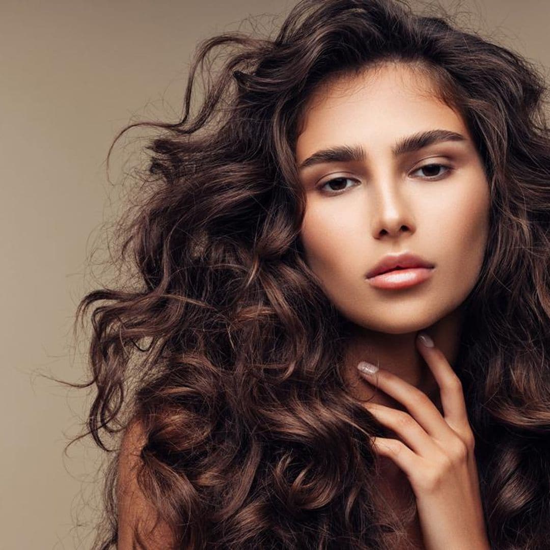 ¿Pelo ondulado? Estos son los 5 aceites que necesitarás