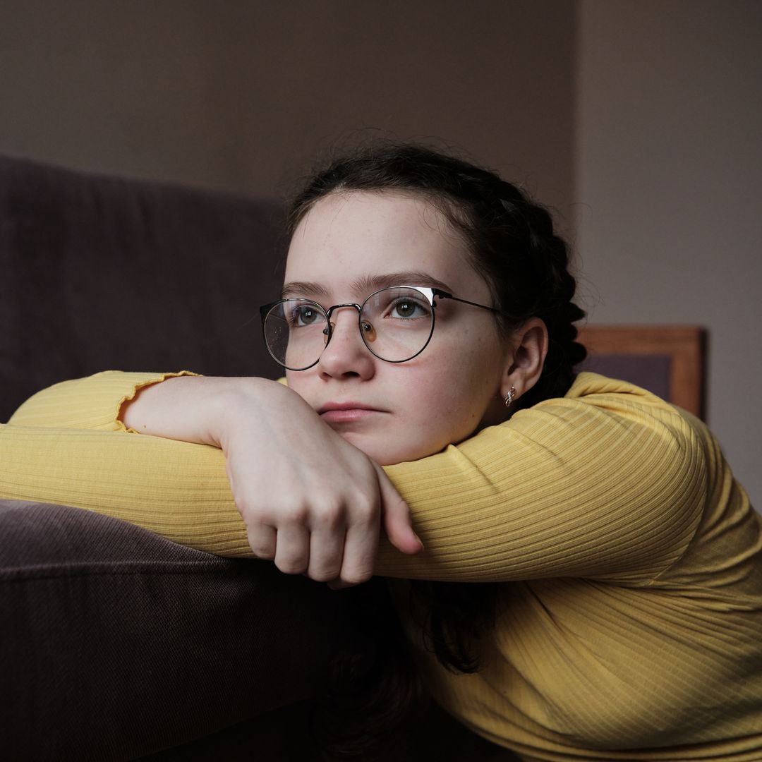 La herida invisible de la soledad no deseada en adolescentes y personas mayores, según la psicología: "Se asocia a una menor calidad de vida tanto física como mental”