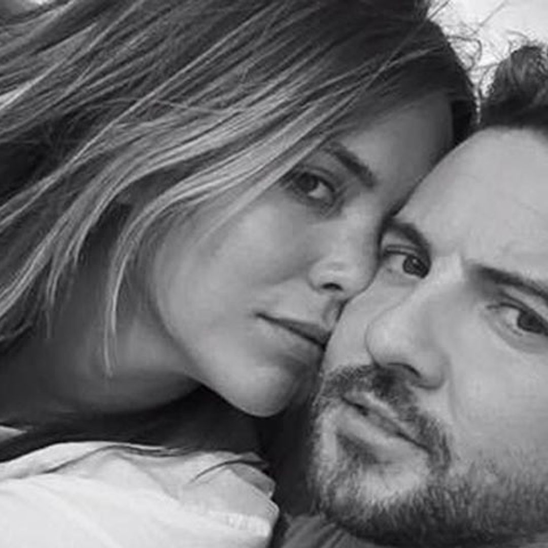 David Bisbal y Rosanna Zanetti sellan su amor en el Ayuntamiento de Ajalvir